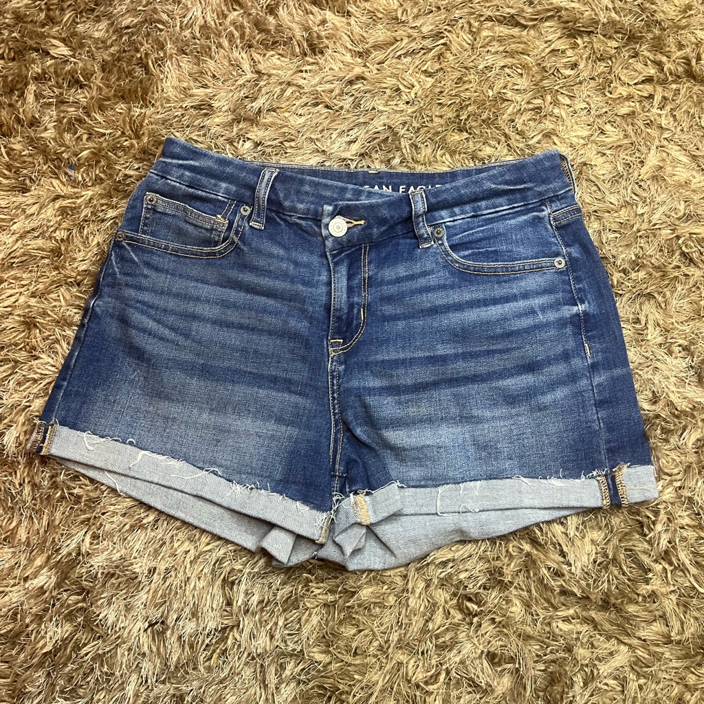 American Eagle 8 Dark Wash Cuffed High Rise Shortie Jean Casual Denim Shorts